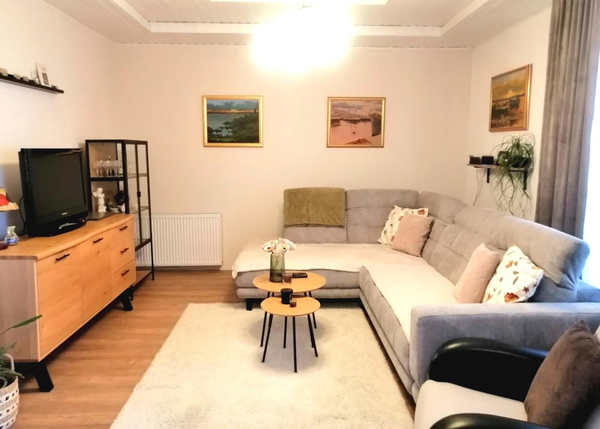 Maja Lägenhet Makarska Exteriör bild